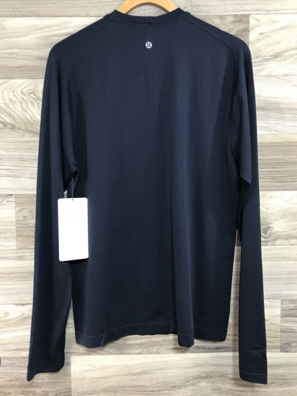 lululemon athletica Metal Vent Tech Long Sleeve Shirt - Navy